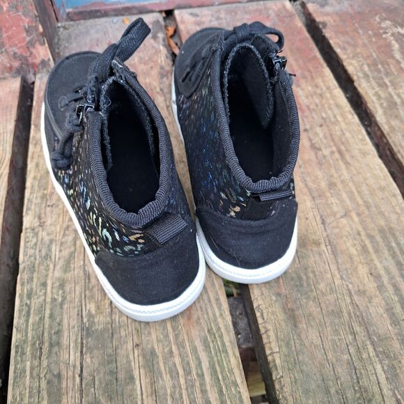 BILLY Footwear Kid Haring Hi-Top Sneaker Black Iridescent Cheetah 5 Adaptive Zip - Picture 2 of 8